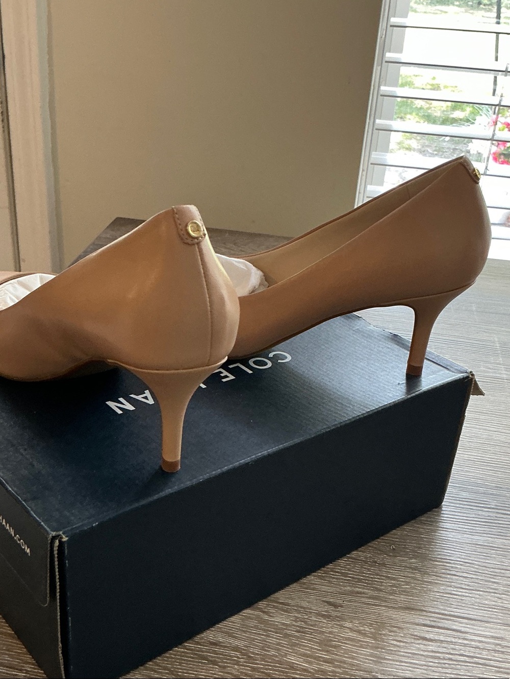 Cole Haan Beige Leather Kitten Heel Pumps